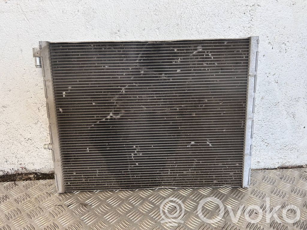 Coolant radiator   7576273,P5666009
