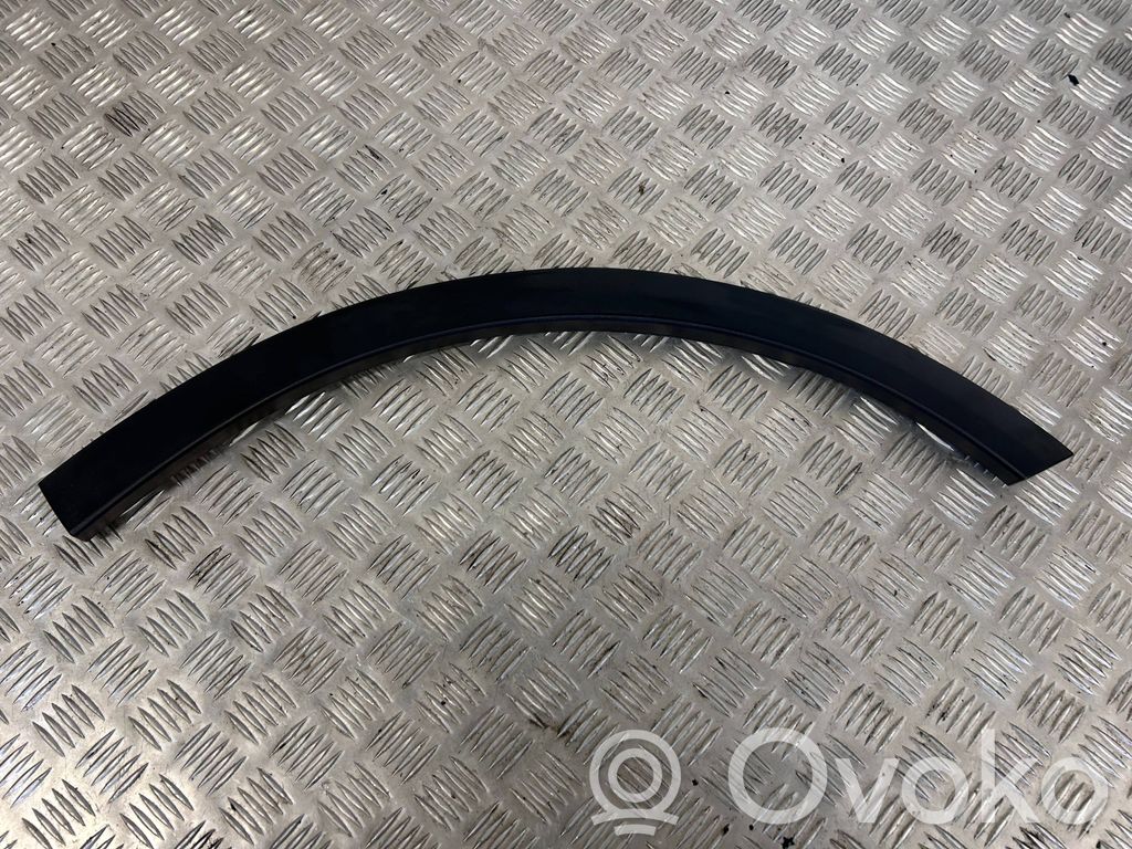 Tesla Model X Aizmugurējā arka 