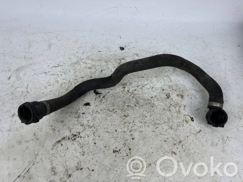 BMW X5M E70 Engine coolant pipe/hose 