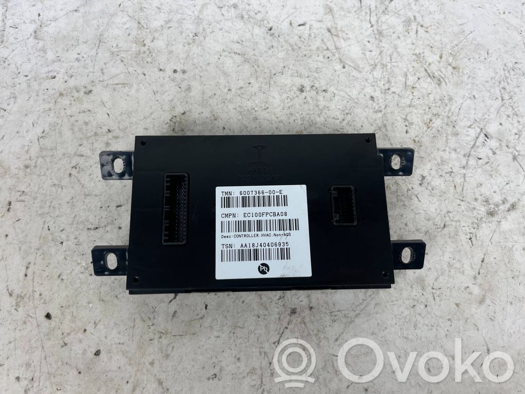 Tesla Model X Climate control unit 