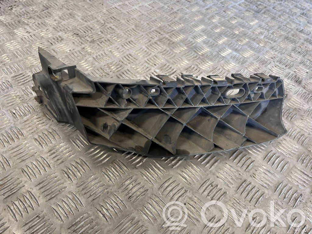 Dodge Durango III Front bumper mounting bracket 