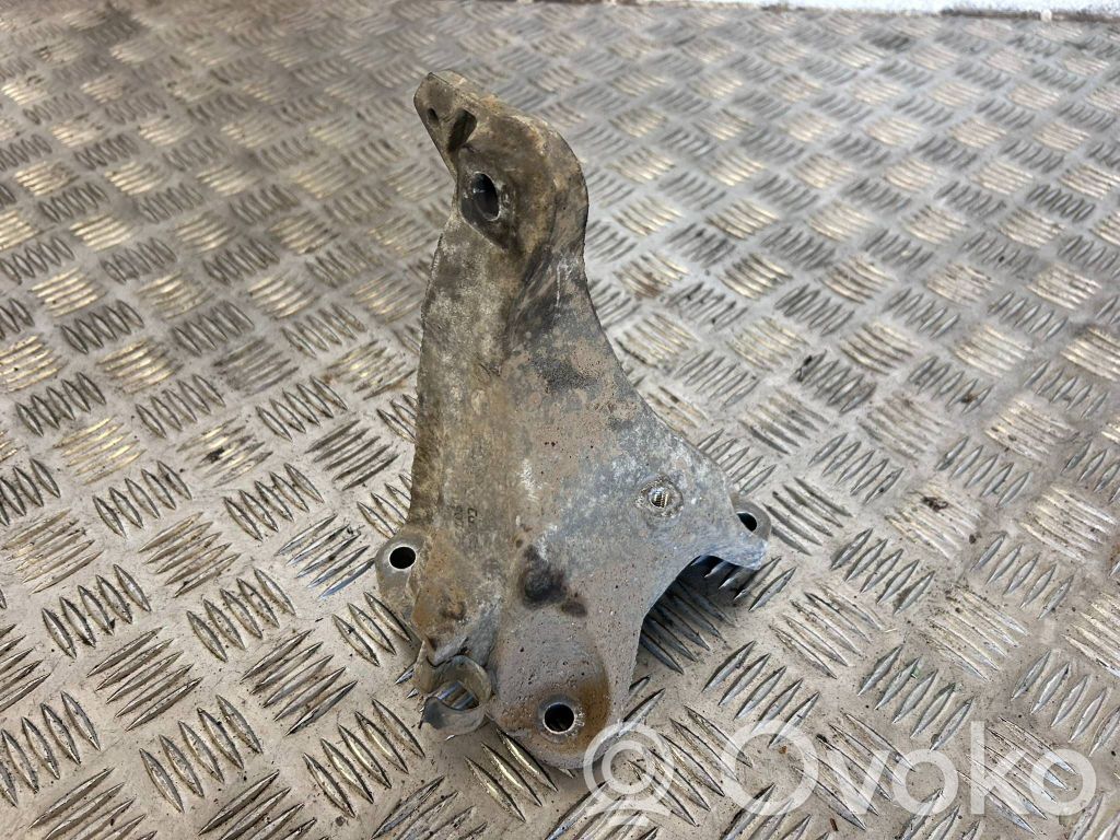 BMW X1 E84 Engine mounting bracket 