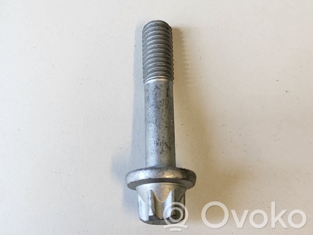 BMW 3 E90 E91 Cits aizmugures šasijas elements 