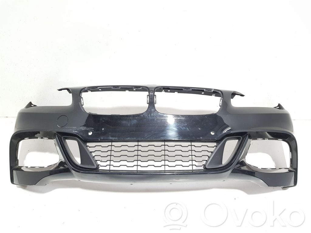 BMW 2 F46 Parachoques delantero 