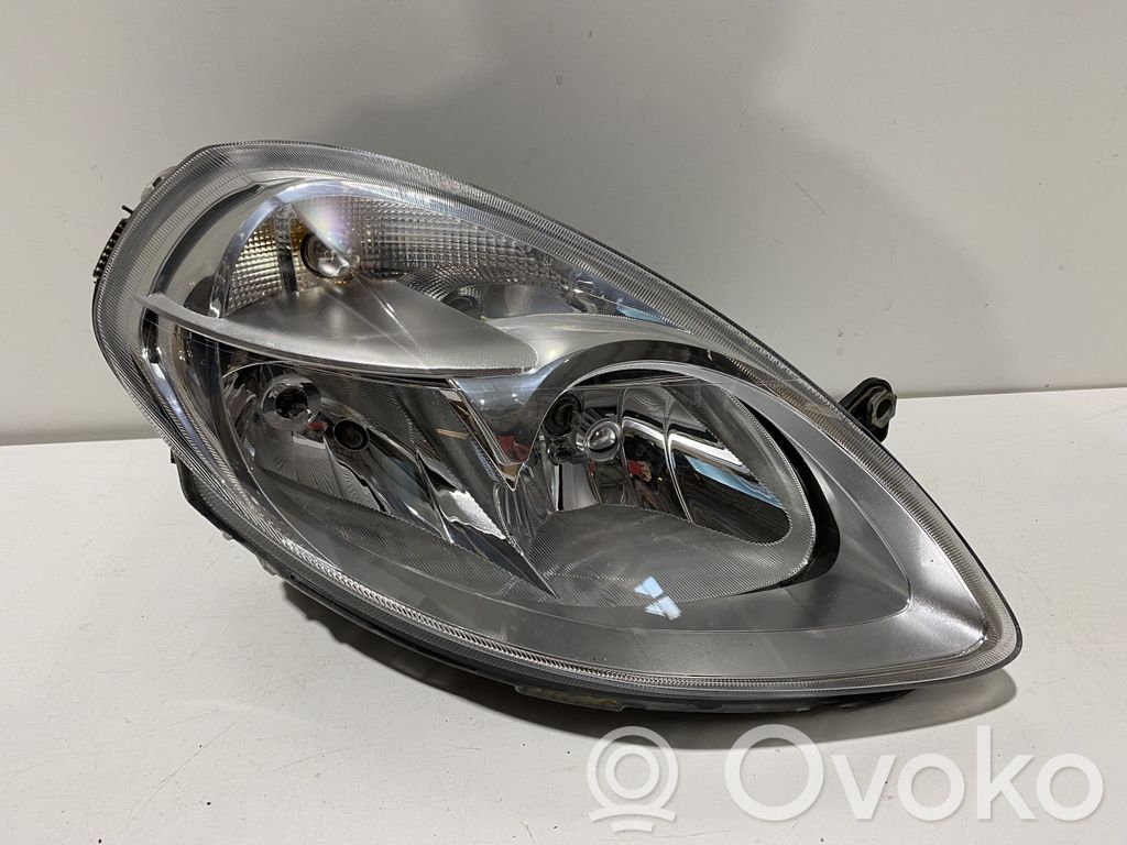 Lancia Ypsilon Headlight/headlamp 
