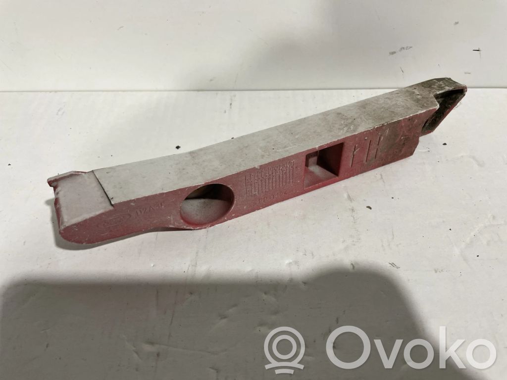 Ford Focus Front bumper mounting bracket 