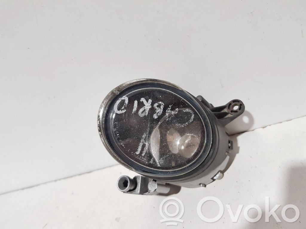 Audi A4 S4 B6 8E 8H Światło przeciwmgłowe przednie 