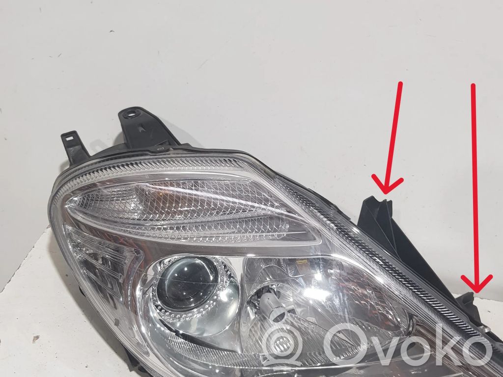 Headlight/headlamp   89006372