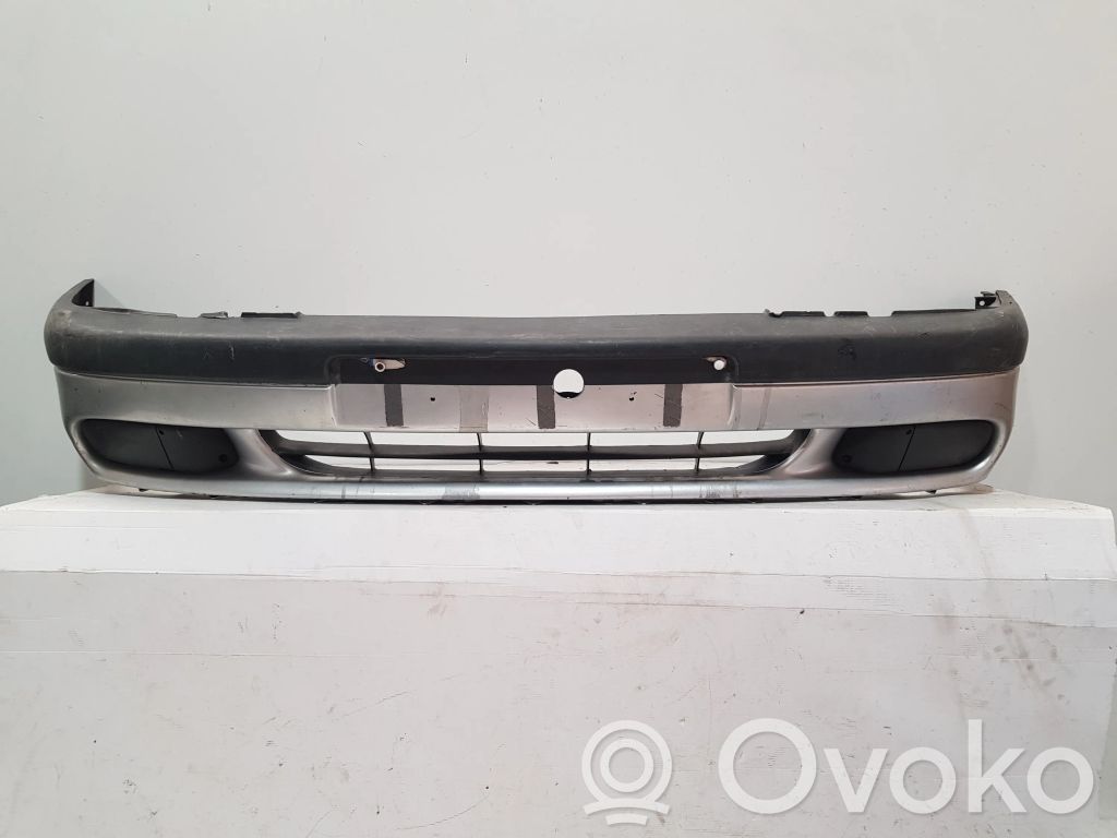 Renault Laguna I Priekinis bamperis 