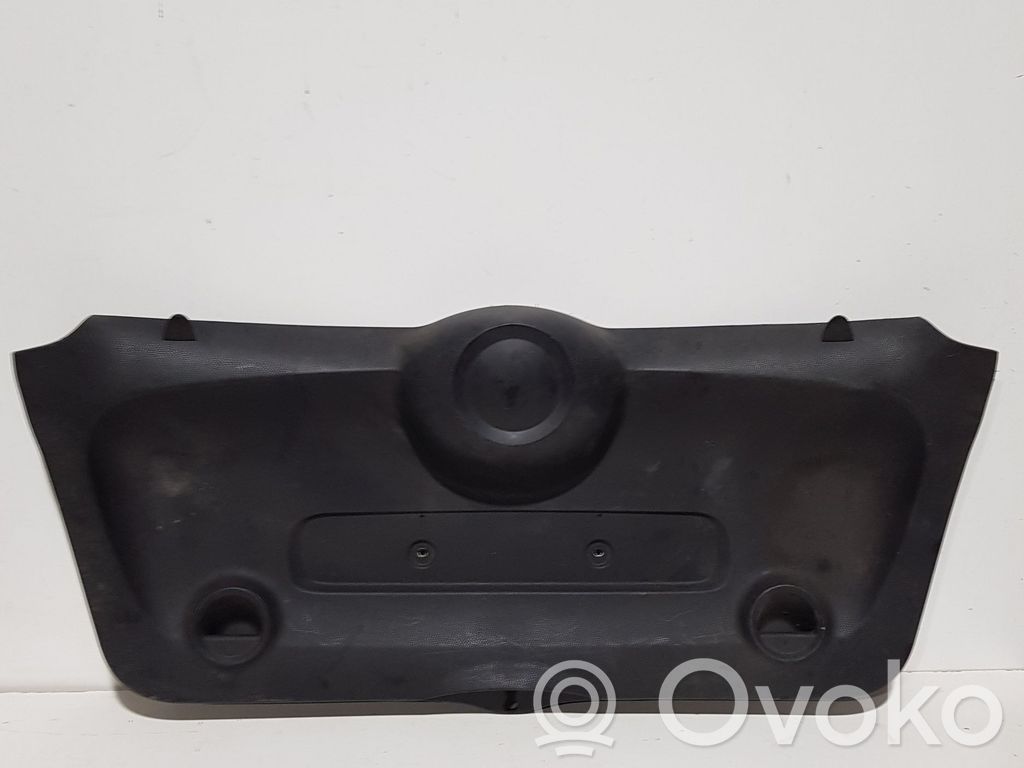 Tailgate trim   7148904