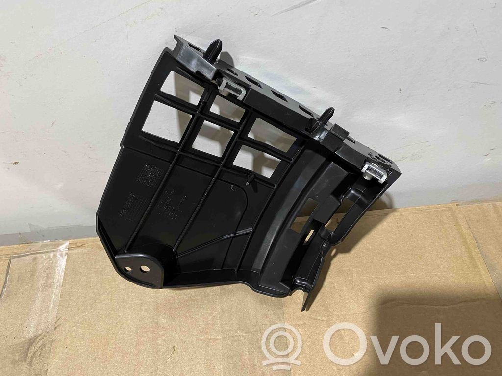 Volvo XC40 Fender mounting bracket 