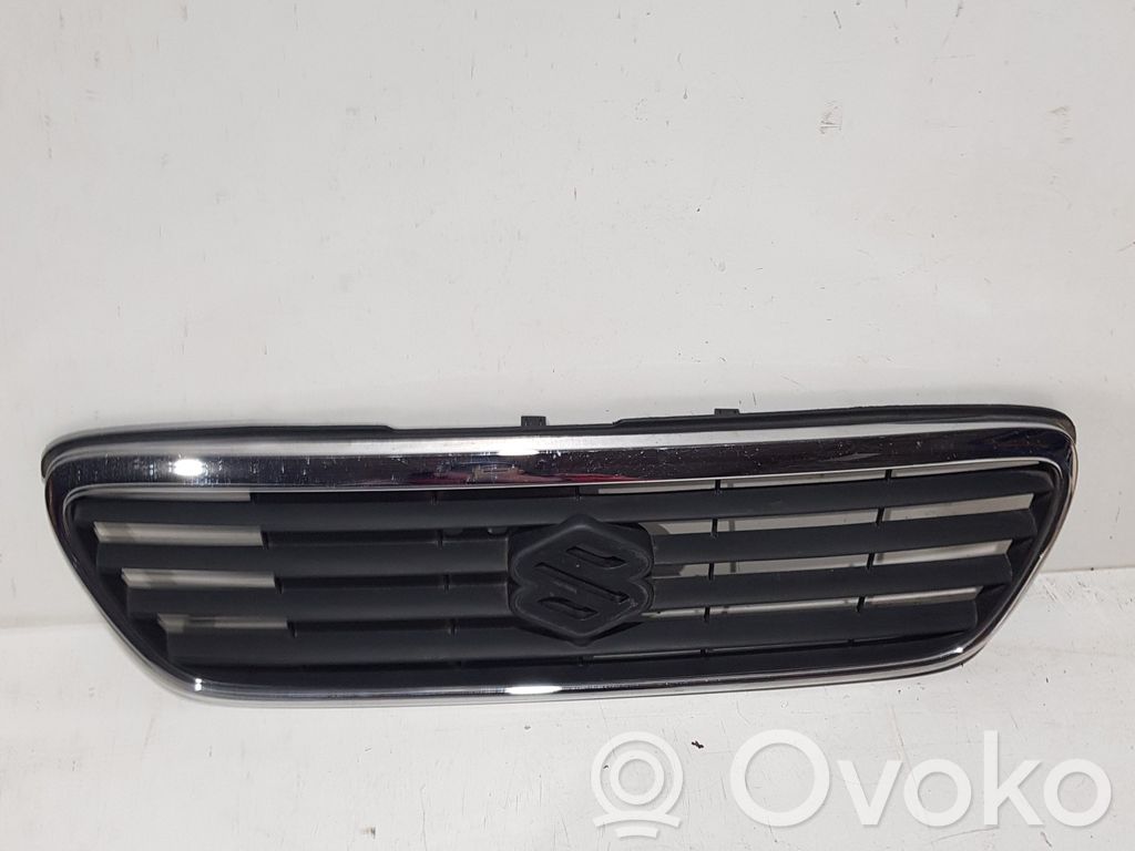 Suzuki Wagon R+ Válvula de presión del panel lateral trasero 