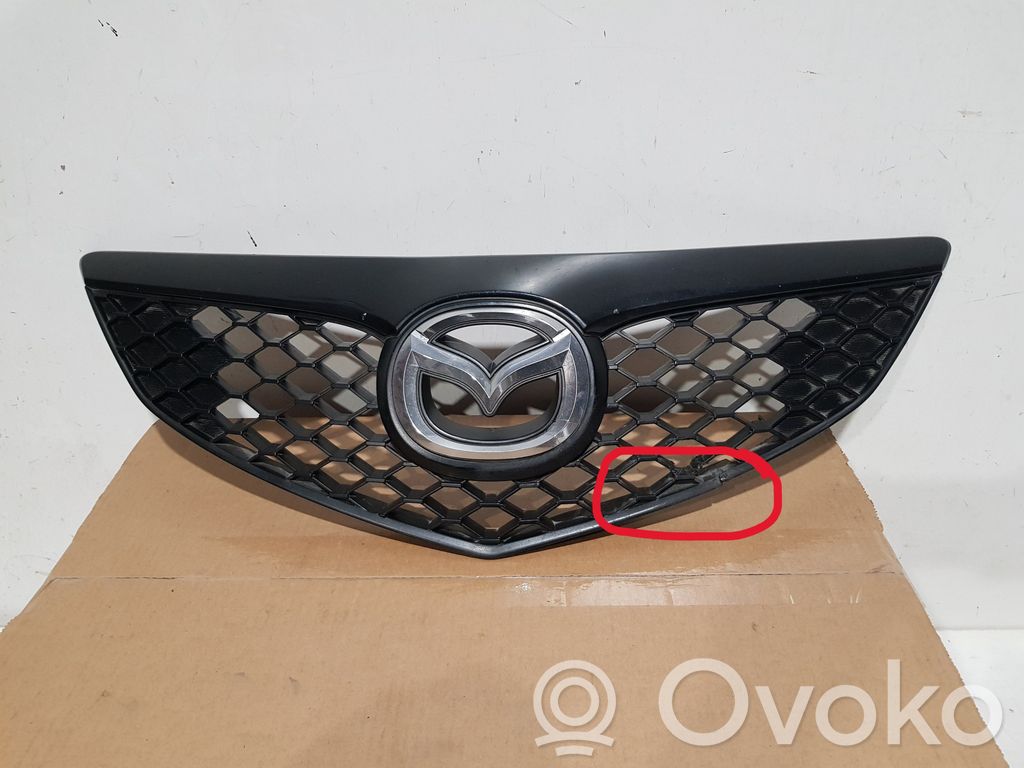 Mazda 3 I Válvula de presión del panel lateral trasero 
