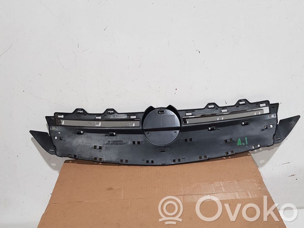 Opel Astra K Kulmapaneelin paineventtiili 
