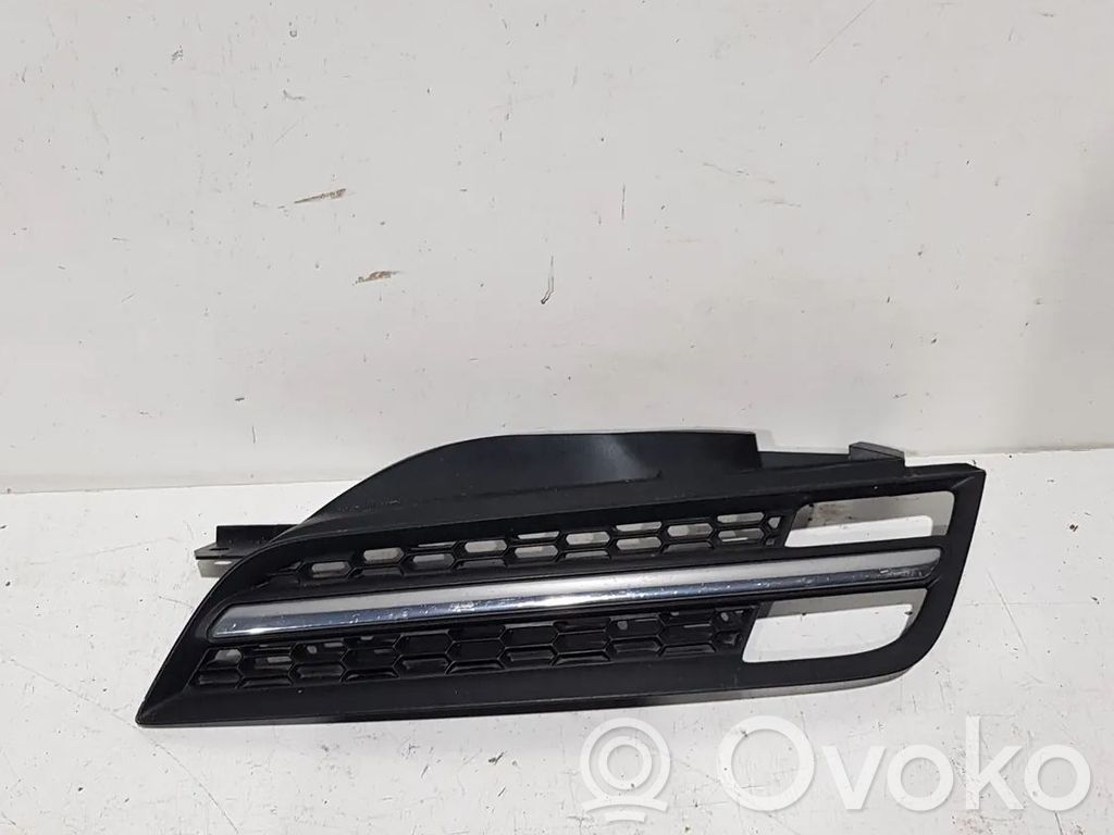 Nissan Micra Grille de calandre avant 