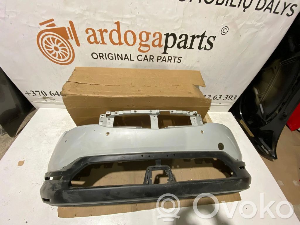 Front bumper   DN4E50031