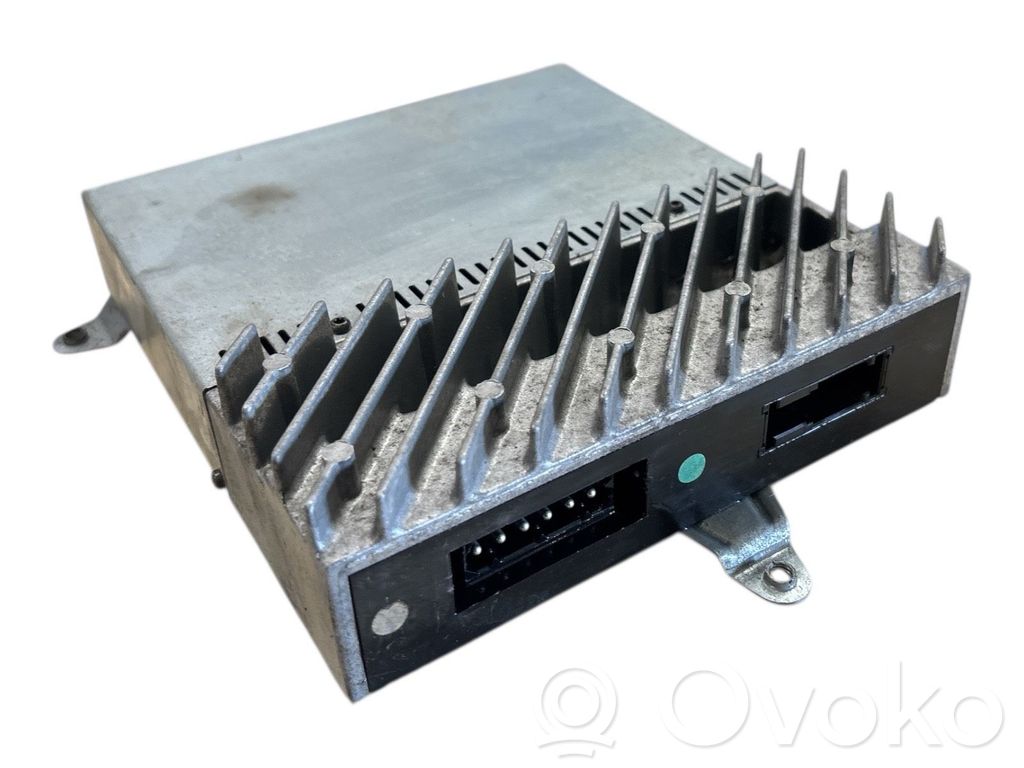 BMW 5 E39 Sound amplifier 