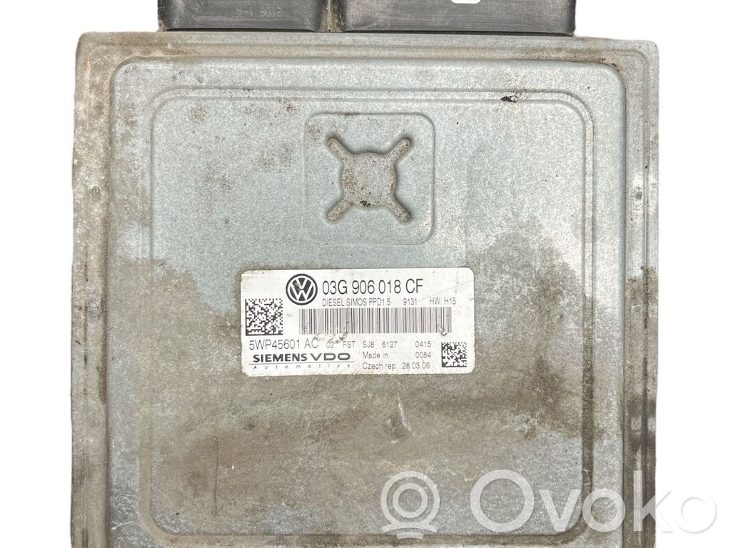 Volkswagen PASSAT B6 Engine control unit/module 