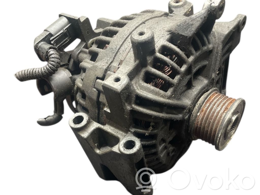Mercedes-Benz E W211 Alternator 