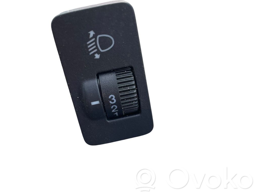 Headlight level height control switch   M20010,01003W