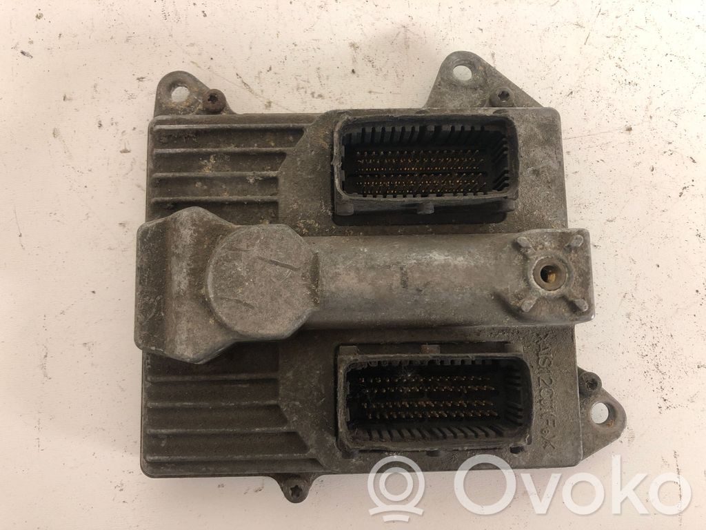 Opel Zafira B Engine control unit/module 