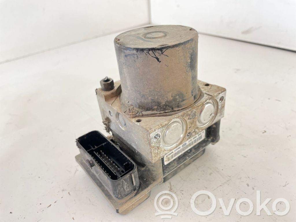 Skoda Roomster (5J) ABS Pump 