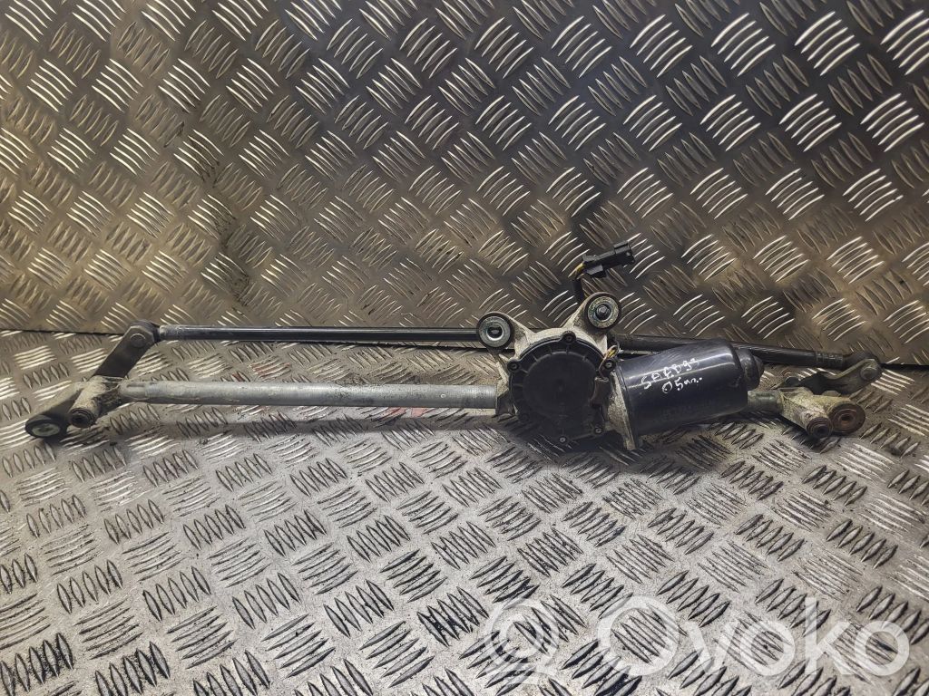 Saab 9-3 Ver2 Front wiper linkage and motor 
