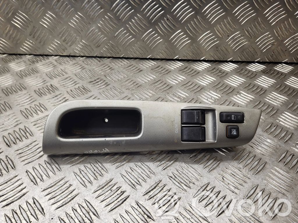 Toyota Corolla E120 E130 Electric window control switch 