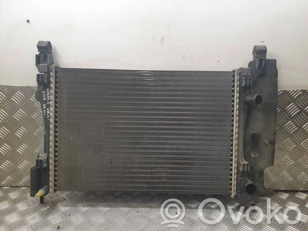 Opel Corsa D Coolant radiator 