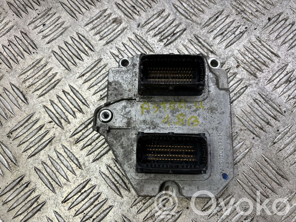Opel Astra H Engine control unit/module 