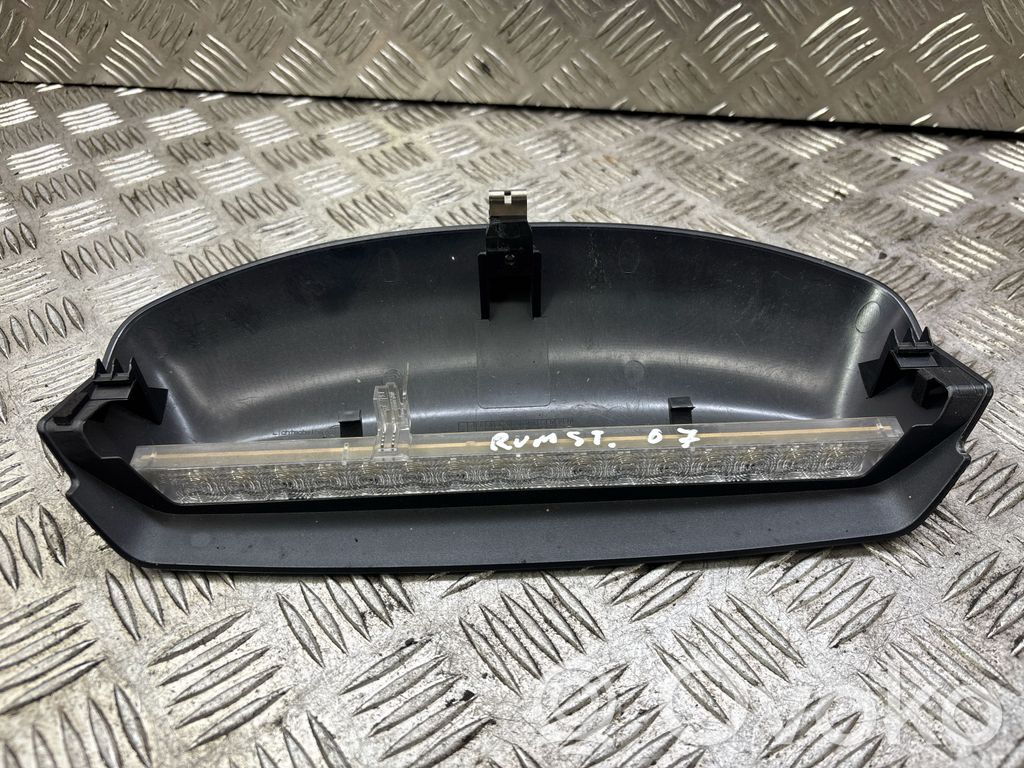 Skoda Roomster (5J) Lampă frână centrală 