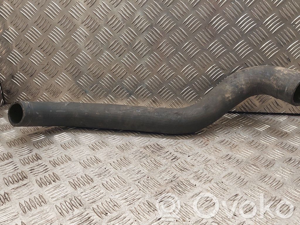 Iveco Daily 35 - 40.10 Furtun/conductă intercooler 
