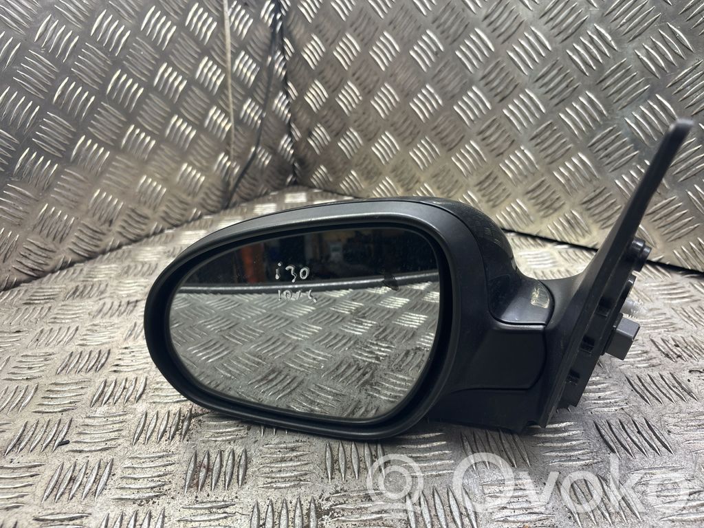 Front door electric wing mirror   E4022863,E4022864