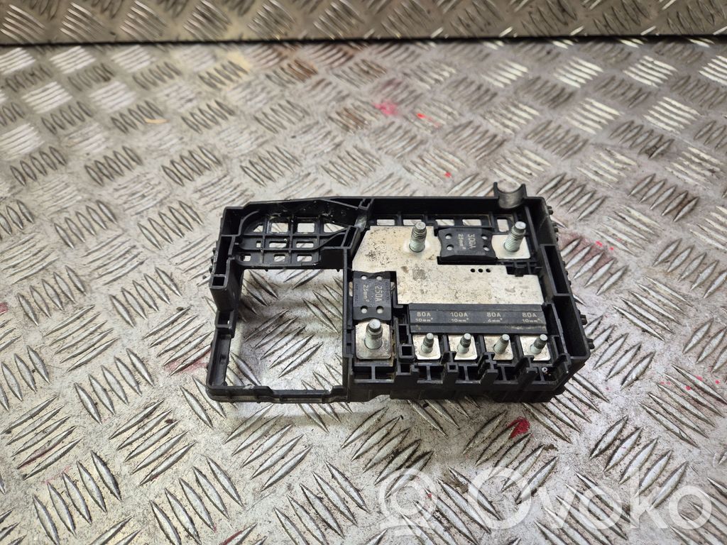 Opel Meriva B Módulo de fusible 