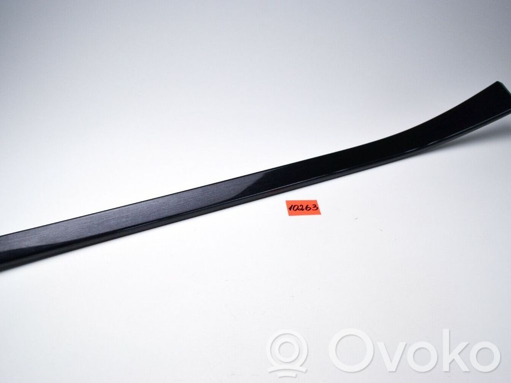 BMW 5 E39 Front door trim bar 
