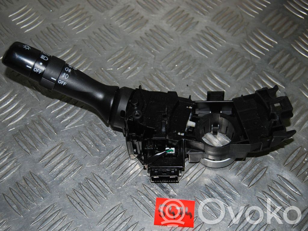 Lexus IS 220D-250-350 Indicator stalk 