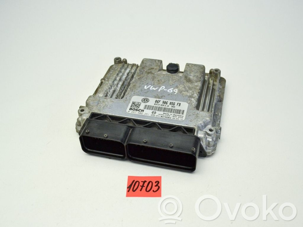 Volkswagen PASSAT B6 Engine control unit/module 