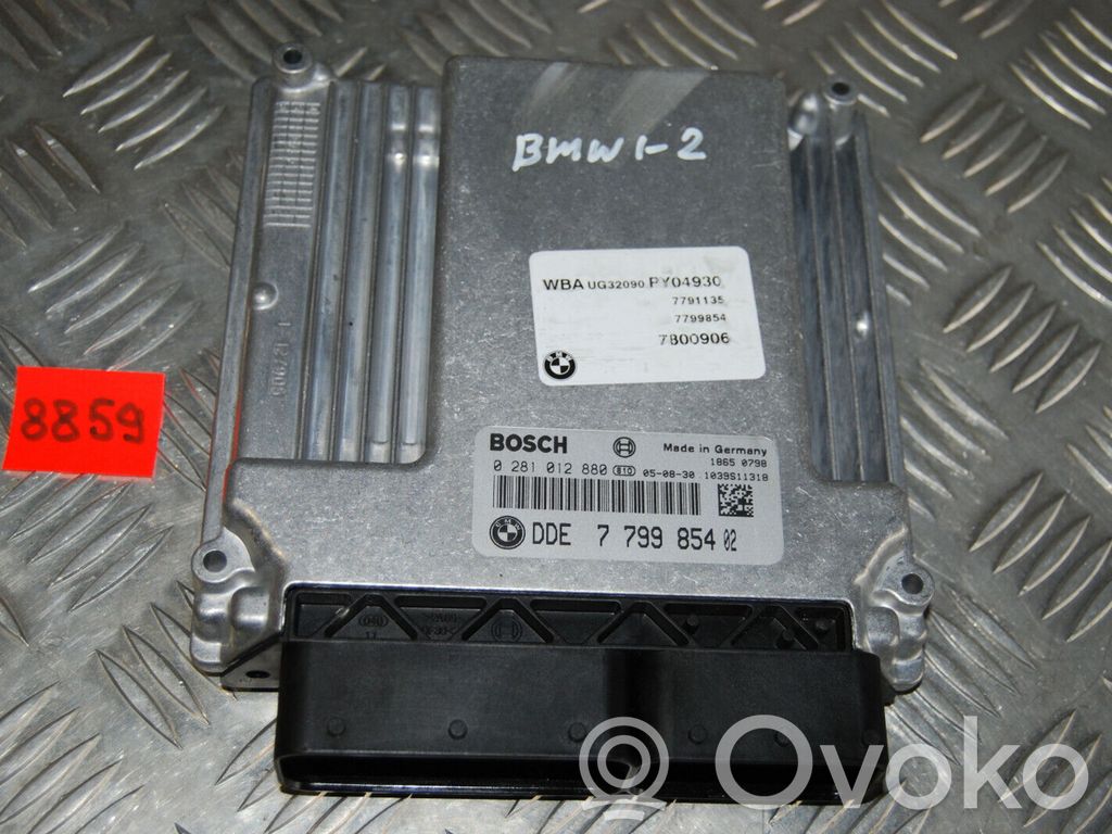 BMW 1 E81 E87 Engine control unit/module 