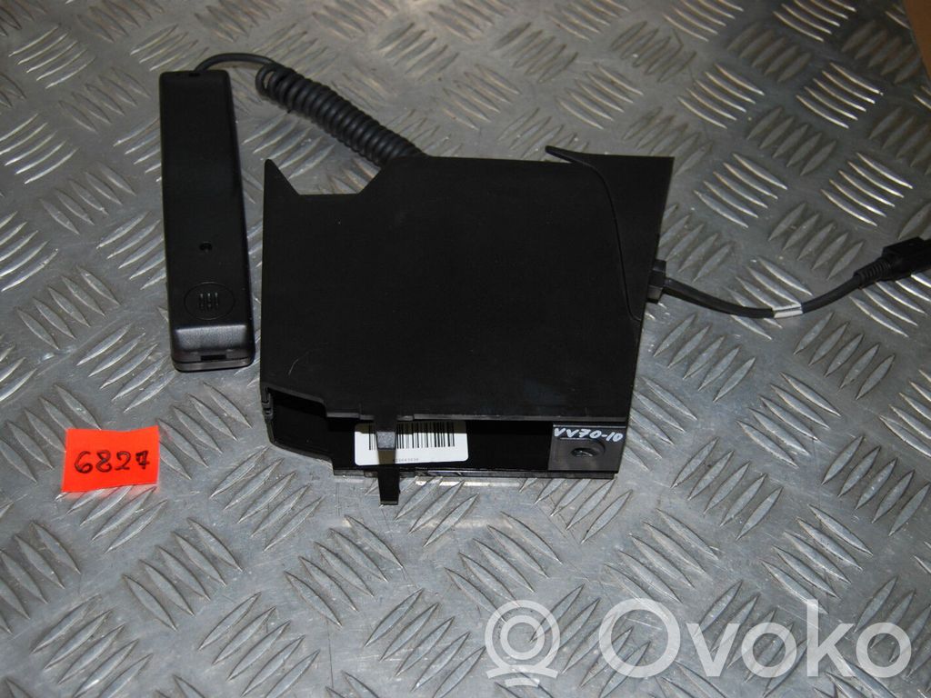 Teléfono   30643636