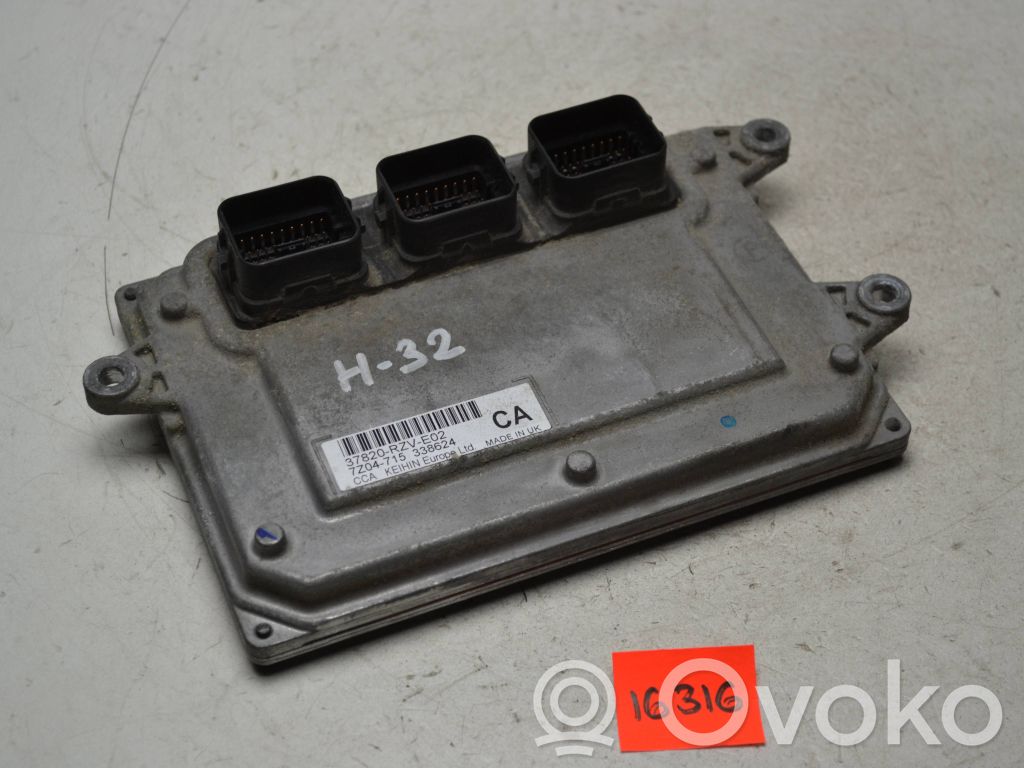 Engine control unit/module   37820RZVE02,7704Z15338624