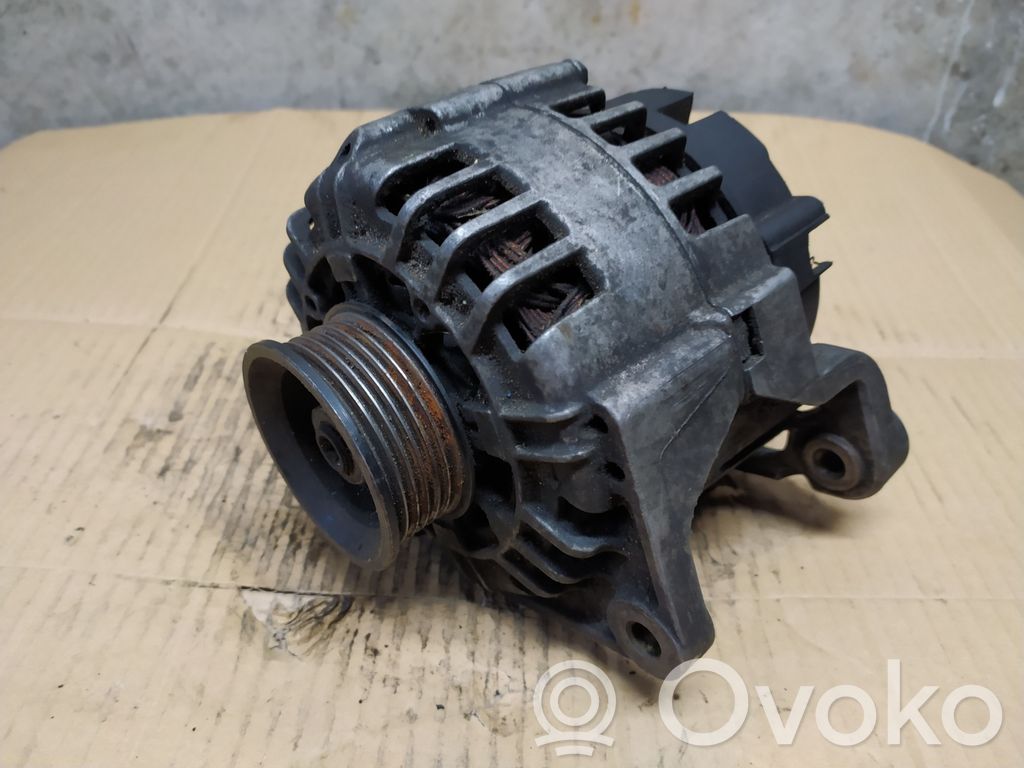 Audi A6 S6 C5 4B Ģenerators 