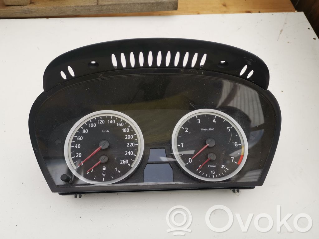 BMW 5 E60 E61 Speedometer (instrument cluster) 
