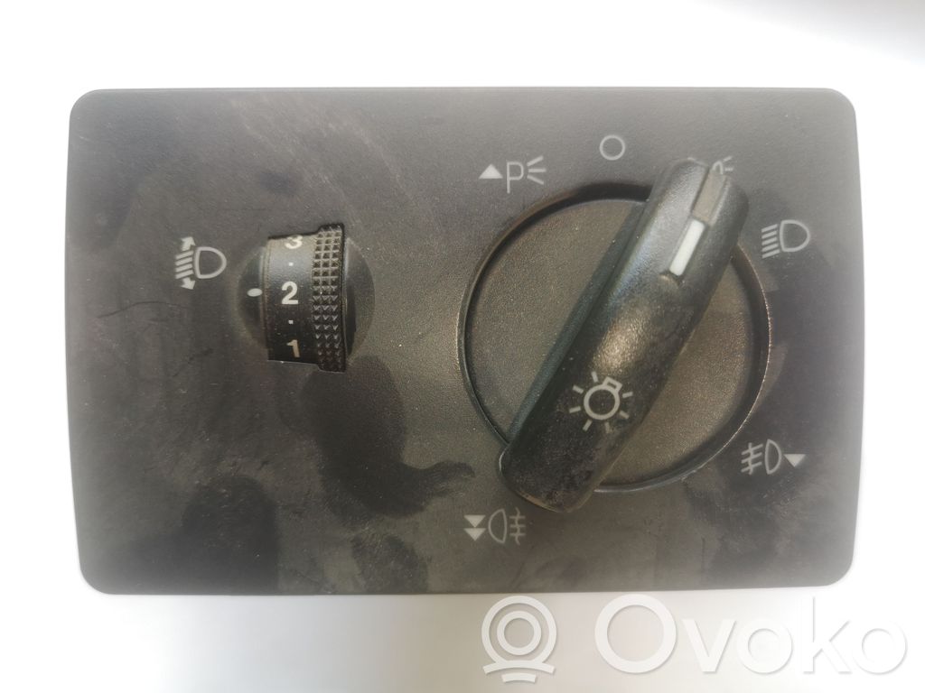 Light switch   7M5T13A024MA,7M5T13A024