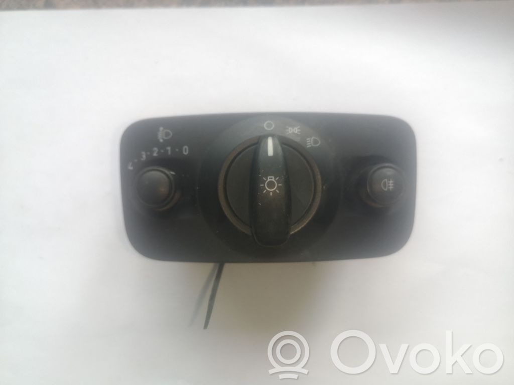 Ford Mondeo MK IV Light switch 