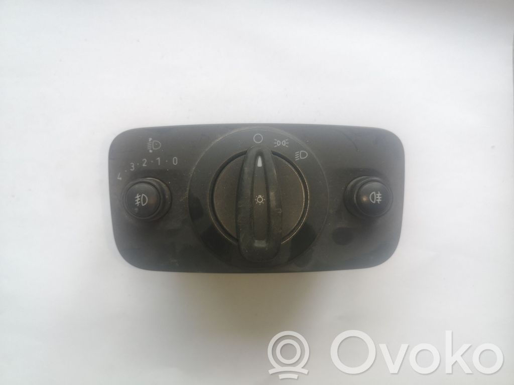 Ford Fiesta Light switch 