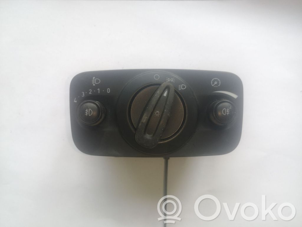 Ford Grand C-MAX Light switch 