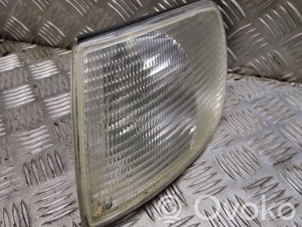 Front indicator light   084411512LF