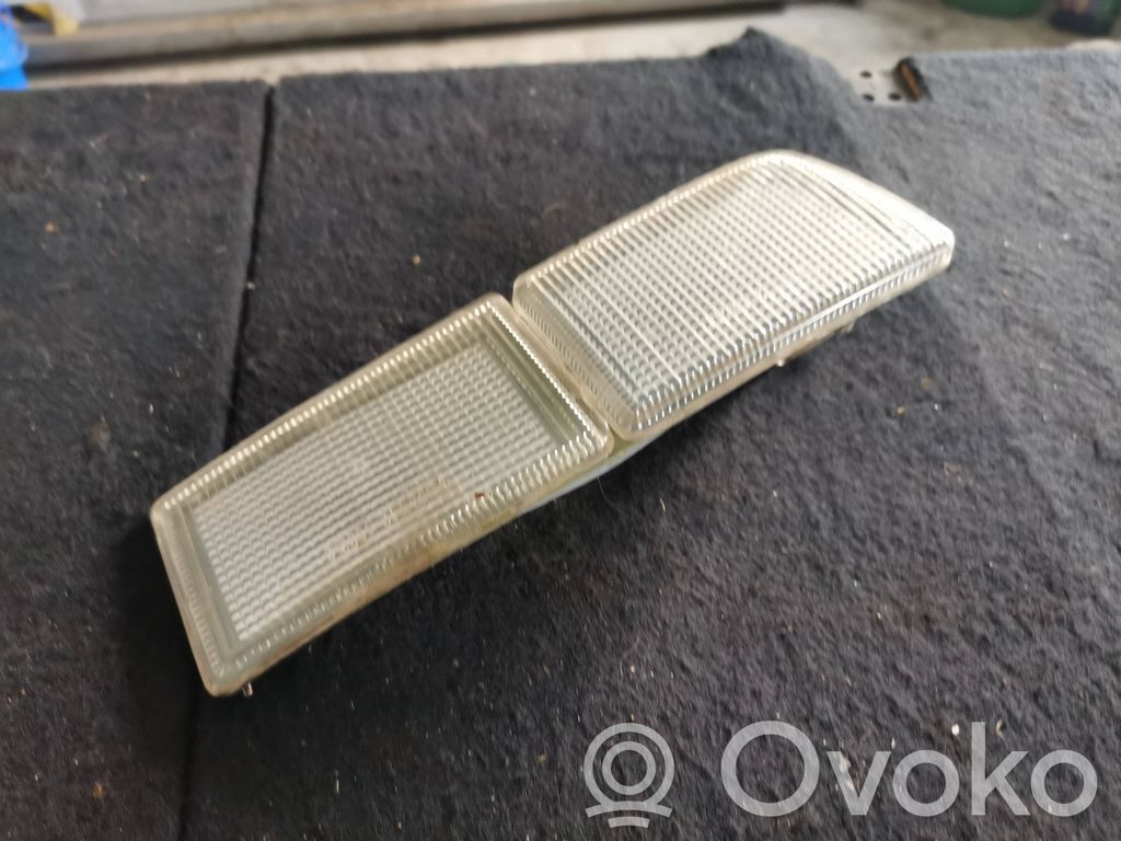Volkswagen Golf III Reflector delantero 