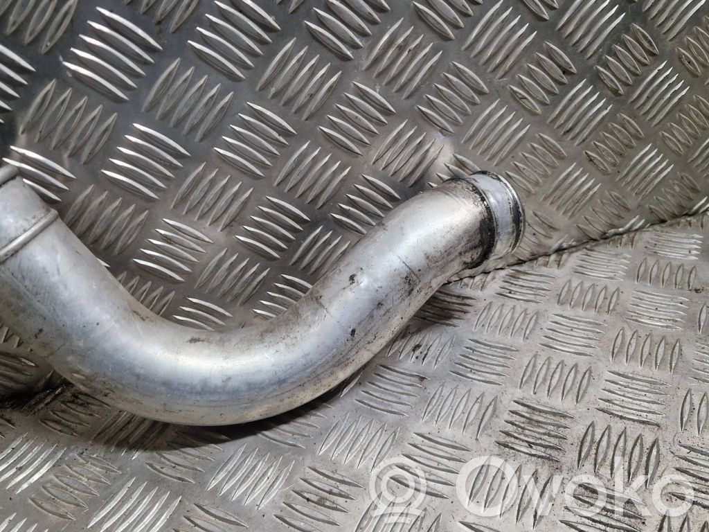 Intercooler hose/pipe