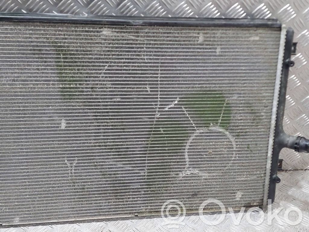 Volkswagen Touran I Chłodnica 
